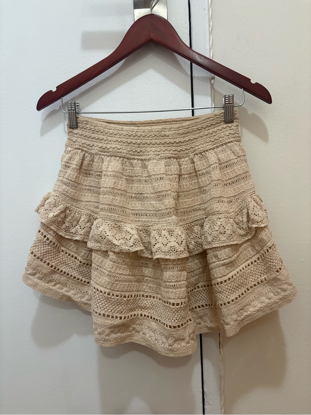 Aerie cream crochet mini skirt with ruffles